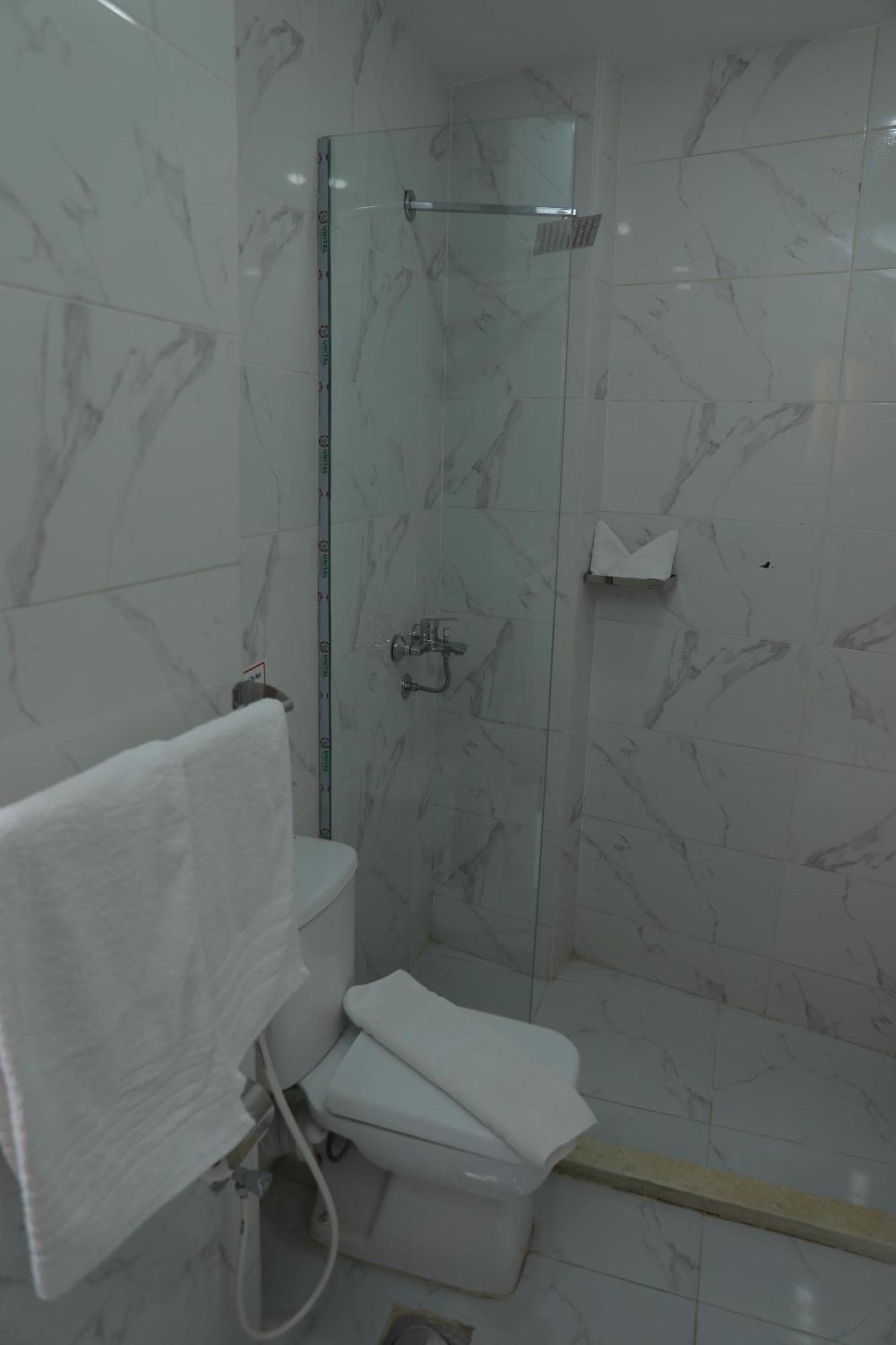 Prince Pyramids Inn Kafrat al Jabal Luaran gambar